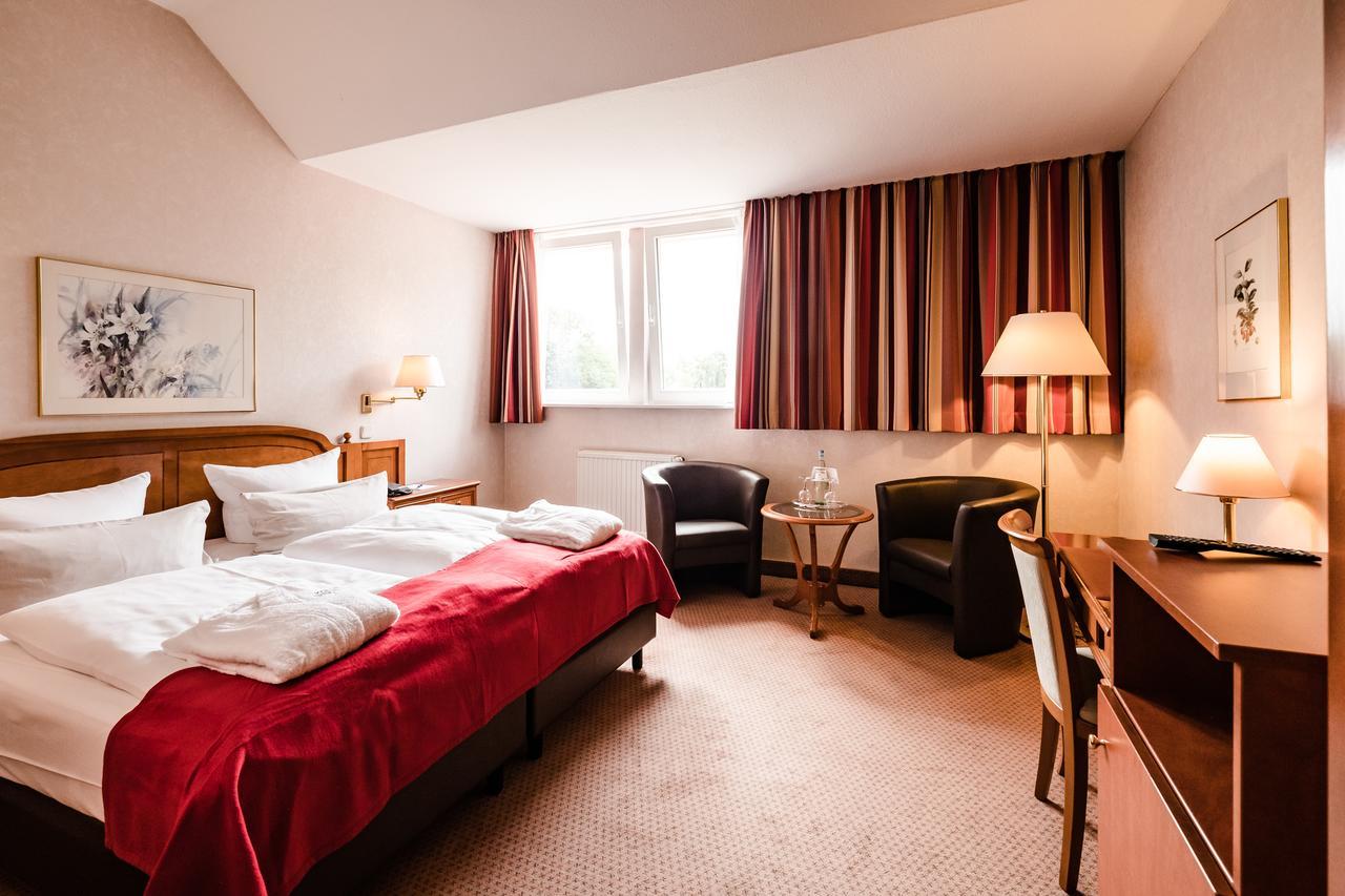 באד צווישנהם Das 53°Hotel מראה חיצוני תמונה